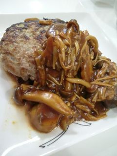 きのこソース★ハンバーグ-レシピのメイン写真