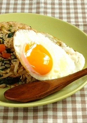 ビビンバチャーハン-レシピのメイン写真