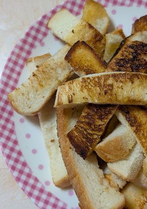 簡単★フライパンで食パンラスク-レシピのメイン写真