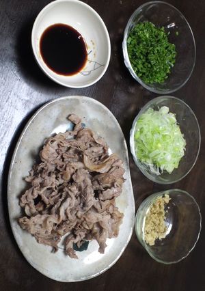 激うま♪薬味で食べる豚コマ焼き肉-レシピのメイン写真