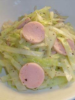 お弁当のおかず☆ピンクと黄緑の炒めもの-レシピのメイン写真