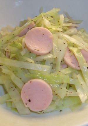お弁当のおかず☆ピンクと黄緑の炒めもの-レシピのメイン写真