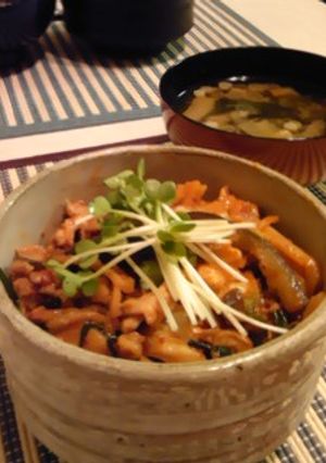 ☆簡単☆ｳﾏｳﾏなキムチ丼☆-レシピのメイン写真