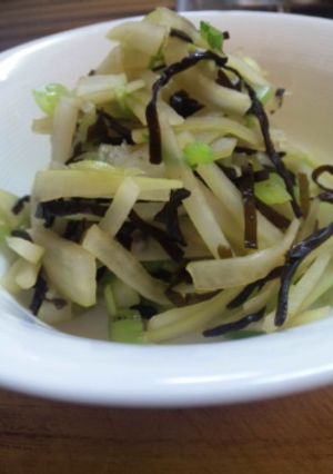 大根の皮の塩昆布和え-レシピのメイン写真