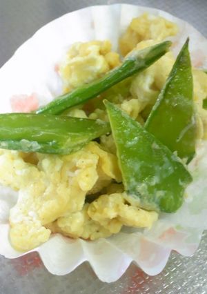 *お弁当*簡単!シンプル絹さや炒りたまご-レシピのメイン写真