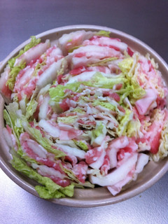 とにかく簡単!!白菜と豚バラの土鍋蒸し-レシピのメイン写真