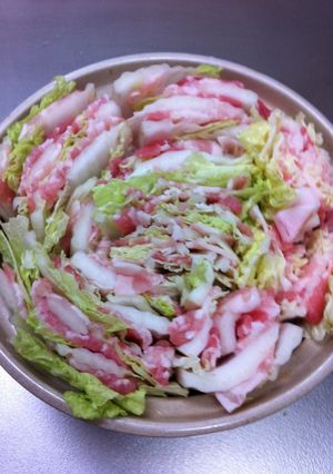 とにかく簡単！！白菜と豚バラの土鍋蒸し-レシピのメイン写真