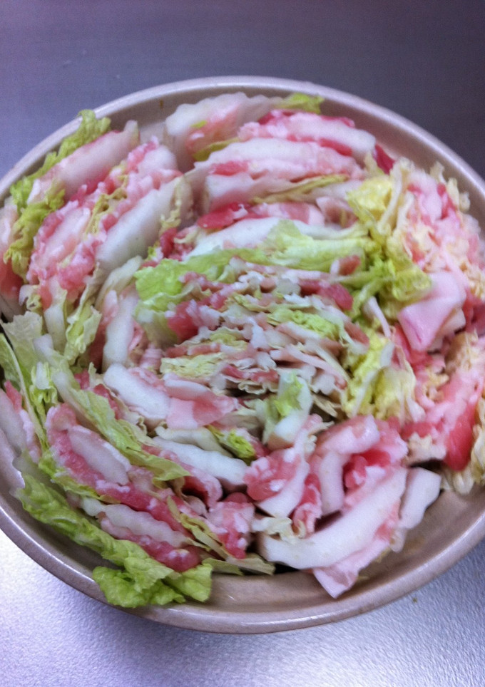 とにかく簡単！！白菜と豚バラの土鍋蒸し-レシピのメイン写真