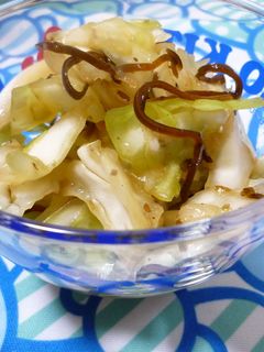 簡単すぎてごめんなさい☆塩昆布キャベツ-レシピのメイン写真