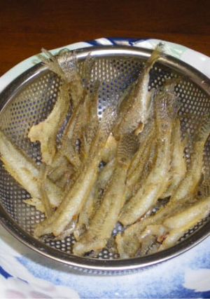 スナック感覚の魚の素揚げ^o^-レシピのメイン写真