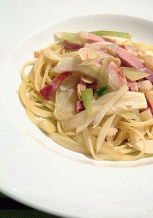 フェンネルとベーコンのスパゲッティーニ-レシピのメイン写真