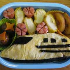 รูปของ ❤キャラ弁❤新幹線オムライス