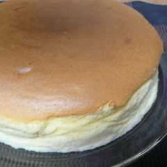 รูปของ シュワシュワ～しっとりスフレチーズケーキ