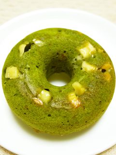 HM抹茶焼きドーナツ♪ホワイトチョコ。-レシピのメイン写真