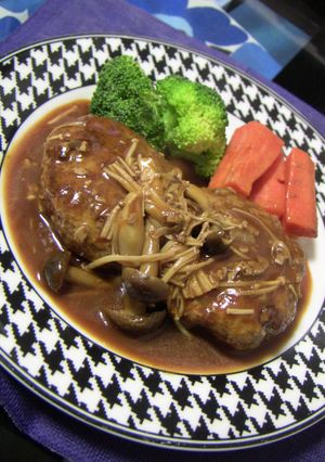生姜風味のジューシー煮込みハンバーグ-レシピのメイン写真