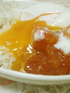 簡単エビチリと半熟たまごのどんぶり-レシピのメイン写真