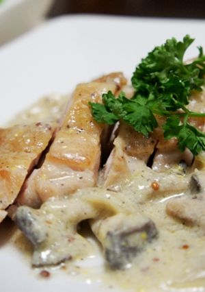 チキンソテーは豆乳マスタードクリームで♪-レシピのメイン写真