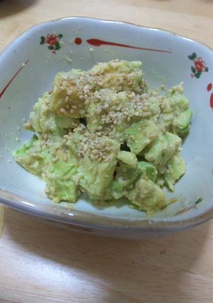 美味☆アボカドの和風マヨごま和え-レシピのメイン写真