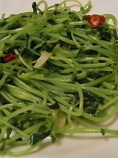 簡単中華の定番!!豆苗炒め-レシピのメイン写真