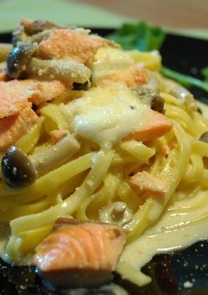 3種のチーズ&サーモンの濃厚パスタ!-レシピのメイン写真