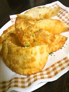 【餃子の皮で簡単おつまみ】ハムチーパオ-レシピのメイン写真
