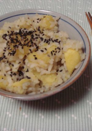 ほく02★薩摩芋ご飯★炊飯器に入れるだけ-レシピのメイン写真