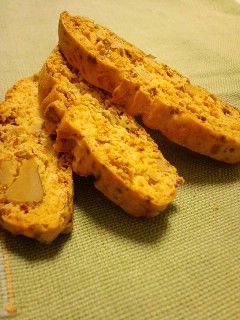 柿の皮のチップスとくるみのビスコッティ-レシピのメイン写真