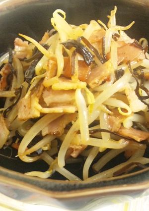 *材料3つ☆昆布ﾍﾞｰｺﾝもやし炒め*-レシピのメイン写真