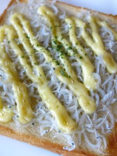しらすトースト☆-レシピのメイン写真