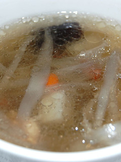 棗とクコの実、ゴボウの薬膳スープ-レシピのメイン写真