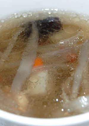 棗とクコの実、ゴボウの薬膳スープ-レシピのメイン写真