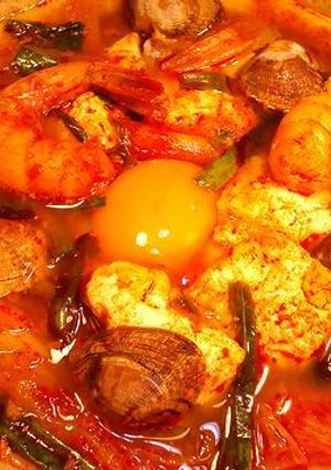 スンドゥブ~純豆腐~韓国豆腐鍋-レシピのメイン写真