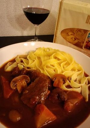 牛かたまり肉の赤ワイン煮込み-レシピのメイン写真
