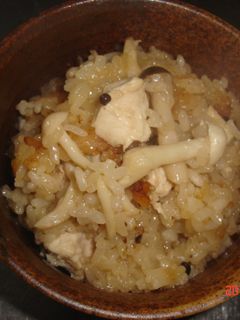 鶏ときのこの炊き込みご飯-レシピのメイン写真