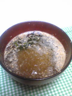 梅干しとわかめのお吸い物-レシピのメイン写真