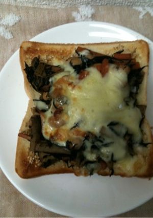 ひじき煮チーズの和トースト＊-レシピのメイン写真