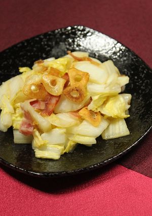 白菜とベーコンの大蒜味噌炒め-レシピのメイン写真