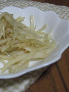 大根の皮のバター昆布茶炒め-レシピのメイン写真