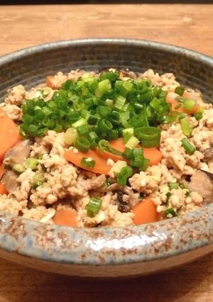 あと引く美味しさ♪油で炒めない炒り豆腐-レシピのメイン写真