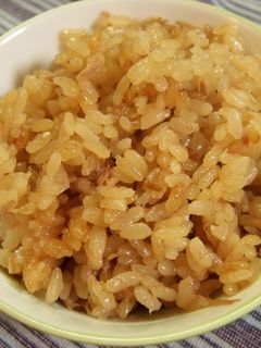 なめ茸とシーチキンの炊き込みご飯-レシピのメイン写真