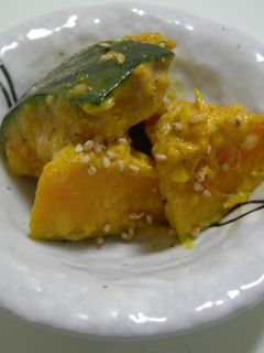 ひと味違う☆かぼちゃのごまマヨ♪-レシピのメイン写真
