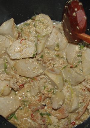肉じゃがならぬ「韓国風 肉さと」-レシピのメイン写真
