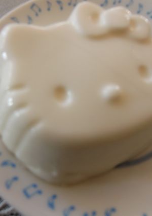 プルプル白いクリームプリン-レシピのメイン写真