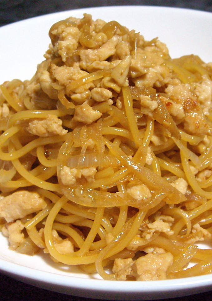 玉ねぎと豆腐そぼろの和風スパ-レシピのメイン写真