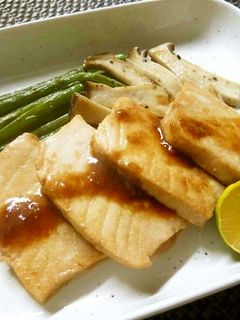 美味!「びんちょうまぐろ」の漬けステーキ-レシピのメイン写真