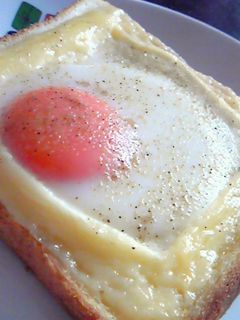朝食に☆半熟たまごマヨトースト-レシピのメイン写真