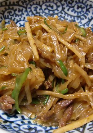 中華名菜で簡単！フォー入り青椒肉絲-レシピのメイン写真
