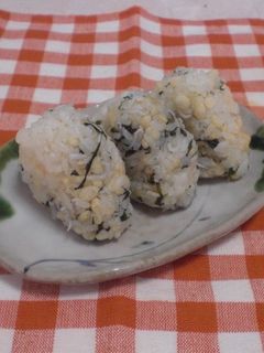 天かす大葉じゃこおにぎり-レシピのメイン写真