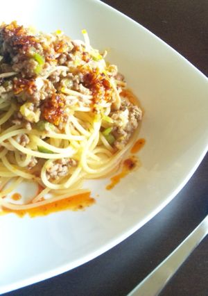 ひき肉とネギのピリ辛パスタ-レシピのメイン写真