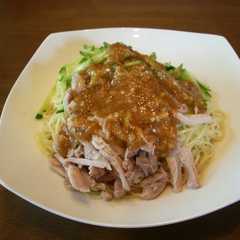 รูปของ これはハマる！家庭でできる本格棒々鶏冷麺